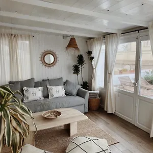 Cool Loft In The Old Town With Rooftop Terrace And Fireplace Apartment